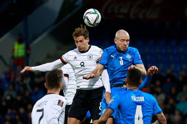 什琴斯尼迎来西甲首秀 年龄34岁283天创纪录