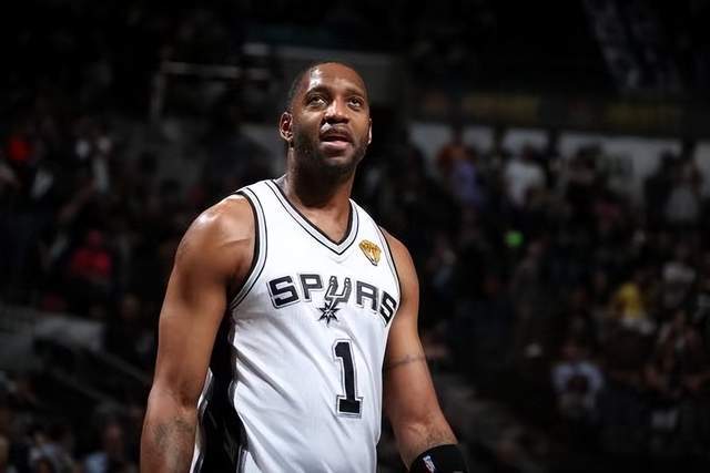 大三场均13+4！佩贾之子宣布报名NBA选秀但将保留返校资格！